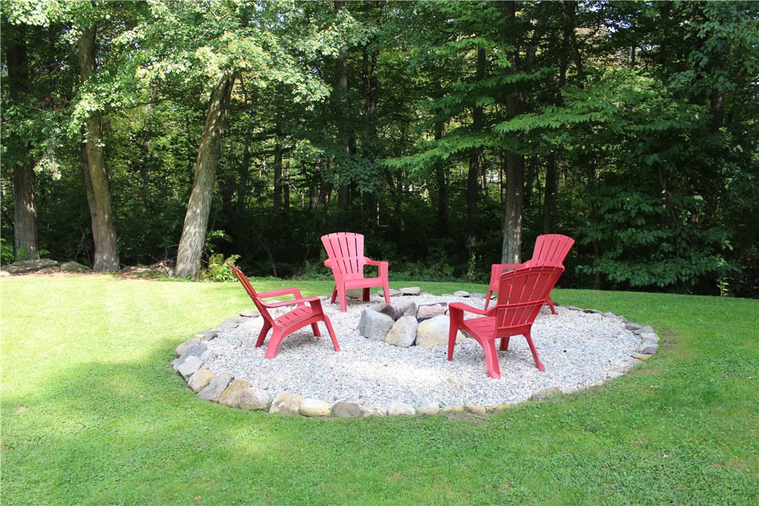 47 Pole Bridge Road Scituate, RI 02857 - Photo 3 of 21