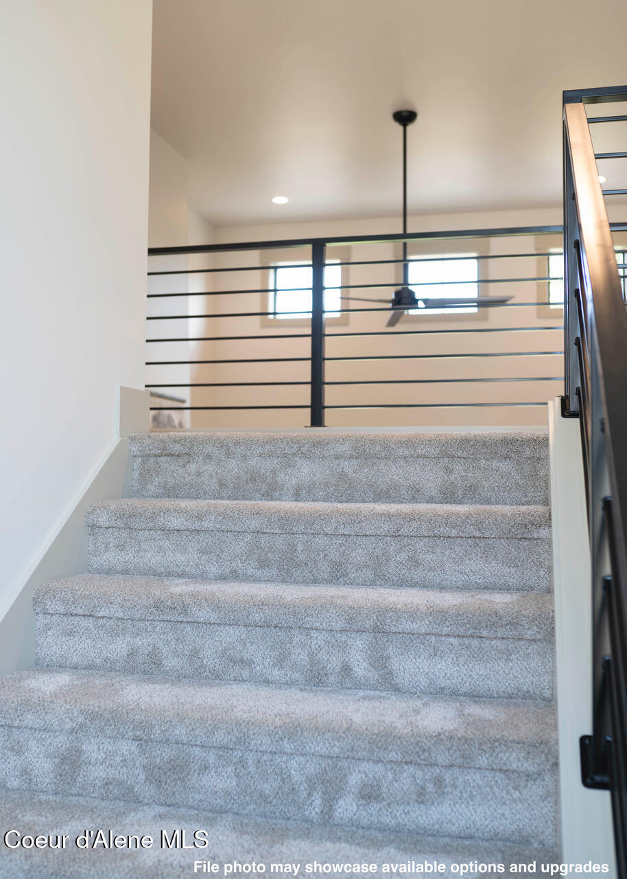 995 East Steeple Chase Road Hayden, ID 83835 - Photo 18 of 43 11926NRockingRd-30