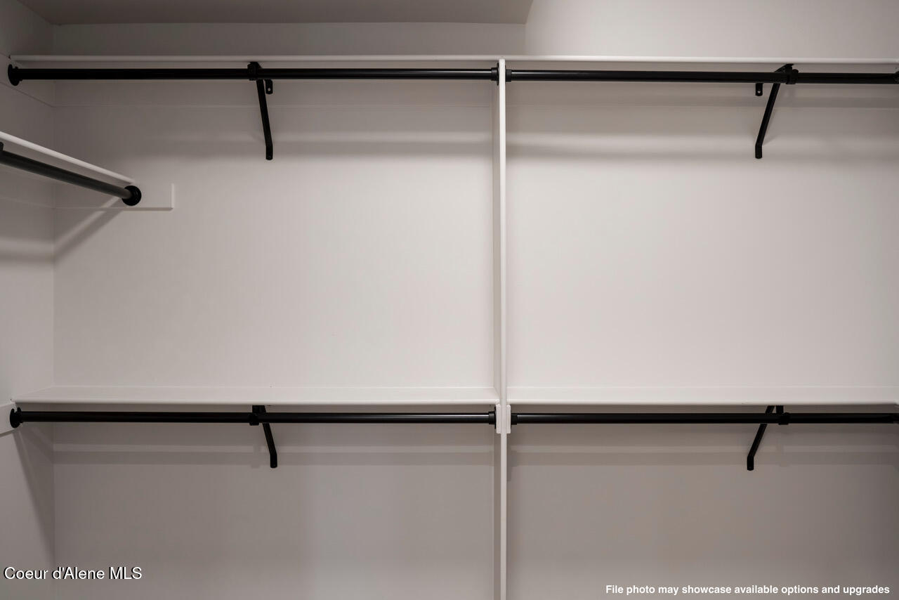 995 East Steeple Chase Road Hayden, ID 83835 - Photo 20 of 43 11926NRockingRd-24