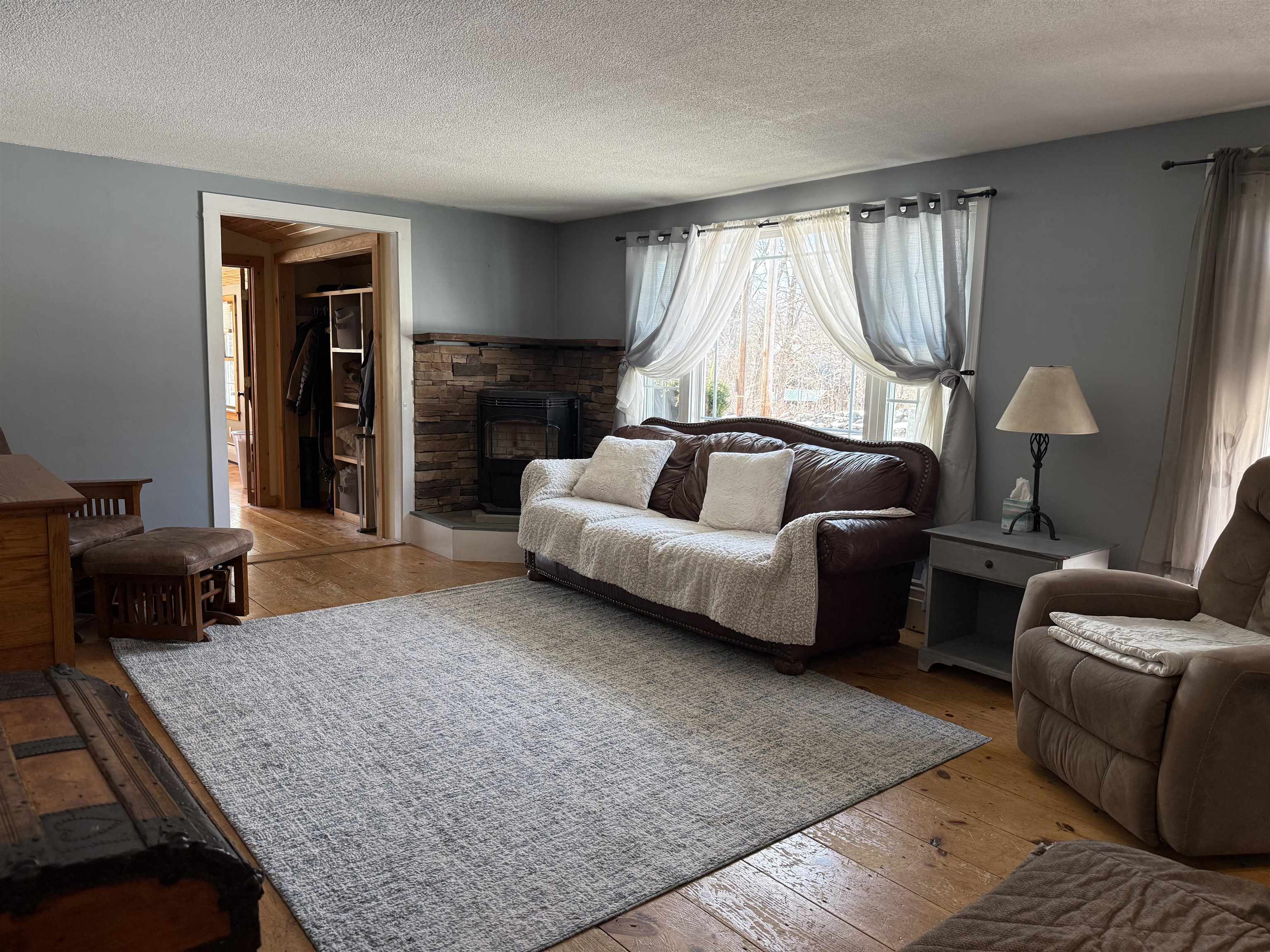 387 Meadowbrook Road Brattleboro, VT 05301 - Photo 18 of 39