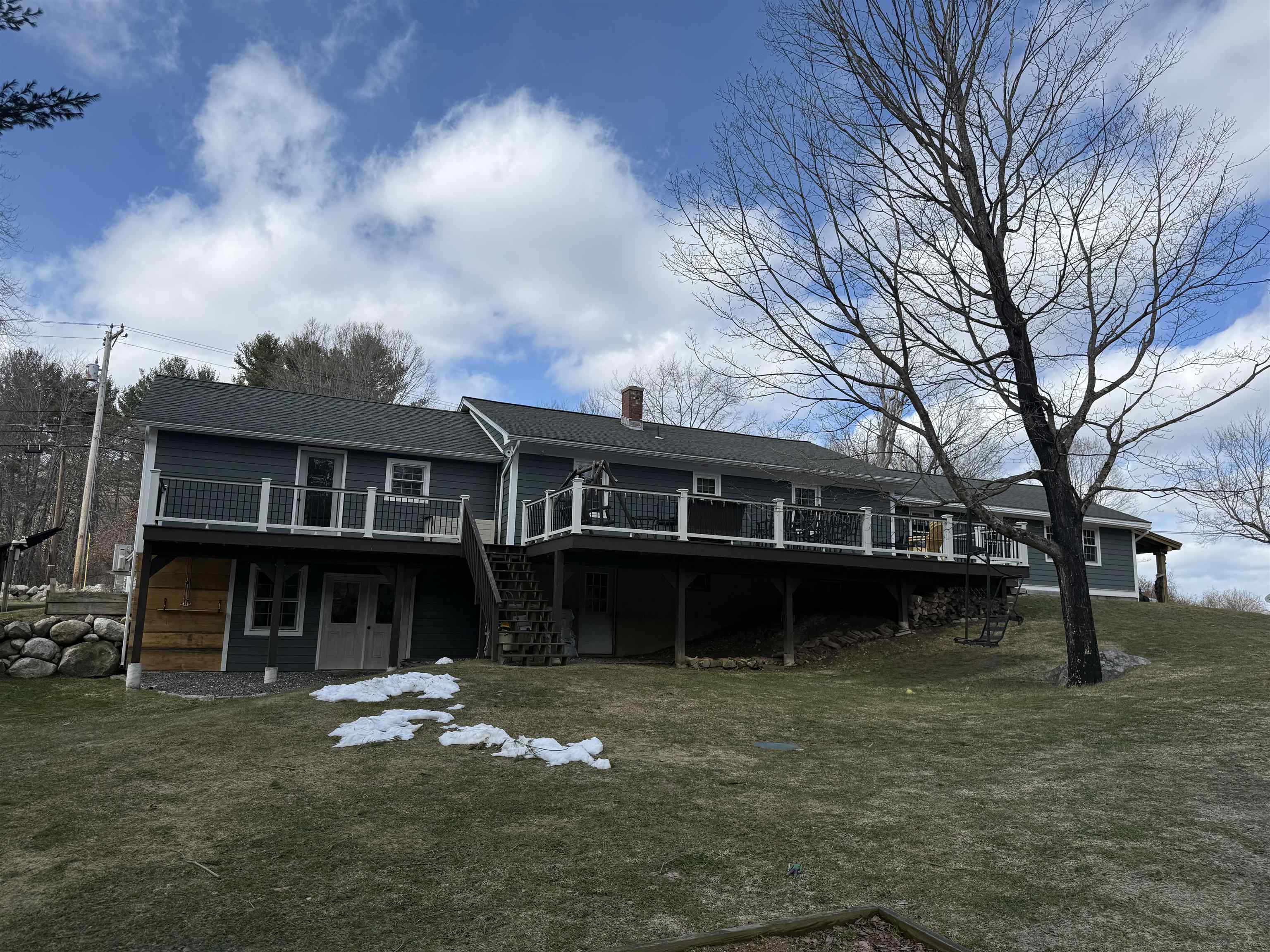 387 Meadowbrook Road Brattleboro, VT 05301 - Photo 4 of 39