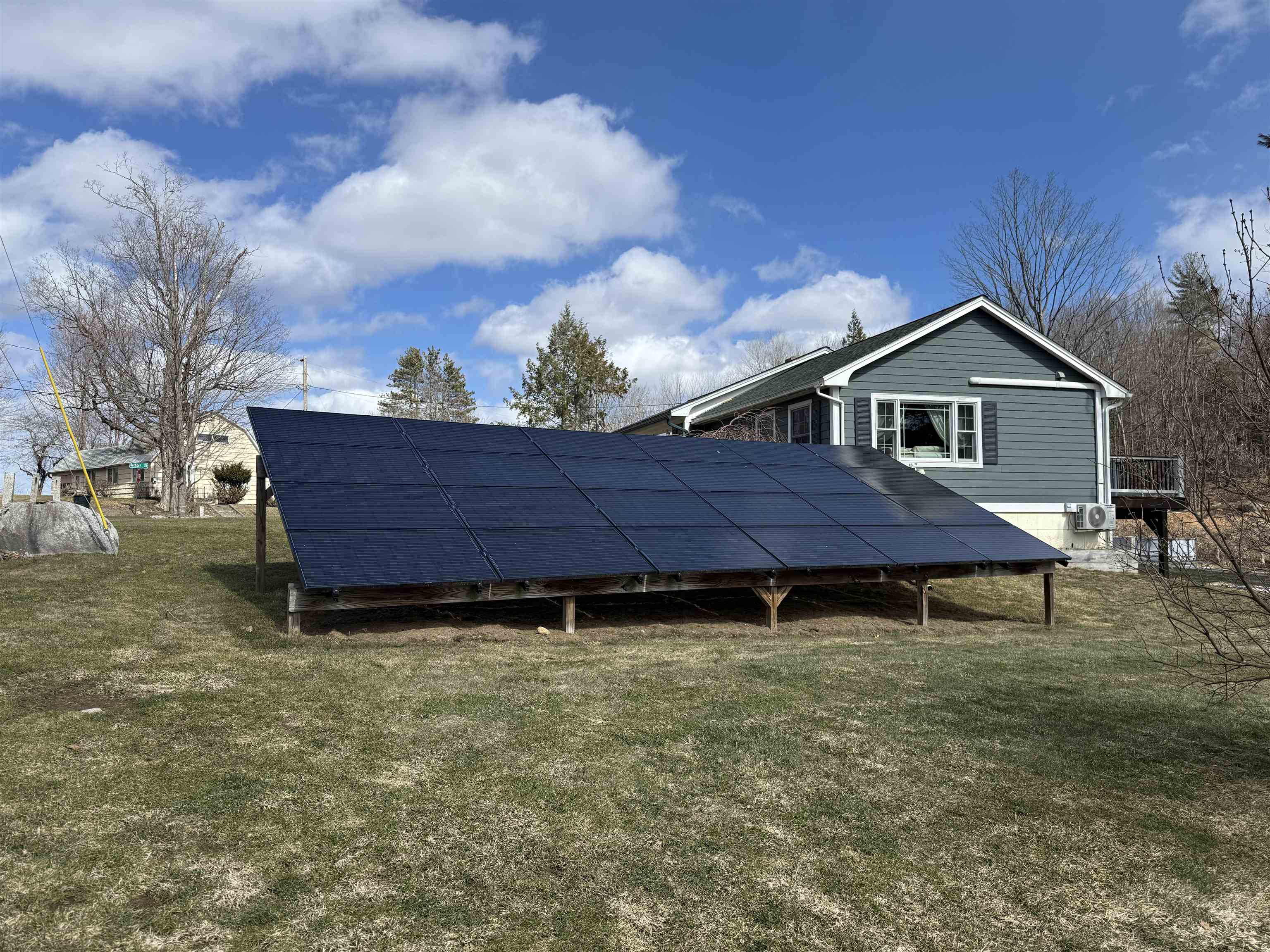 387 Meadowbrook Road Brattleboro, VT 05301 - Photo 7 of 39