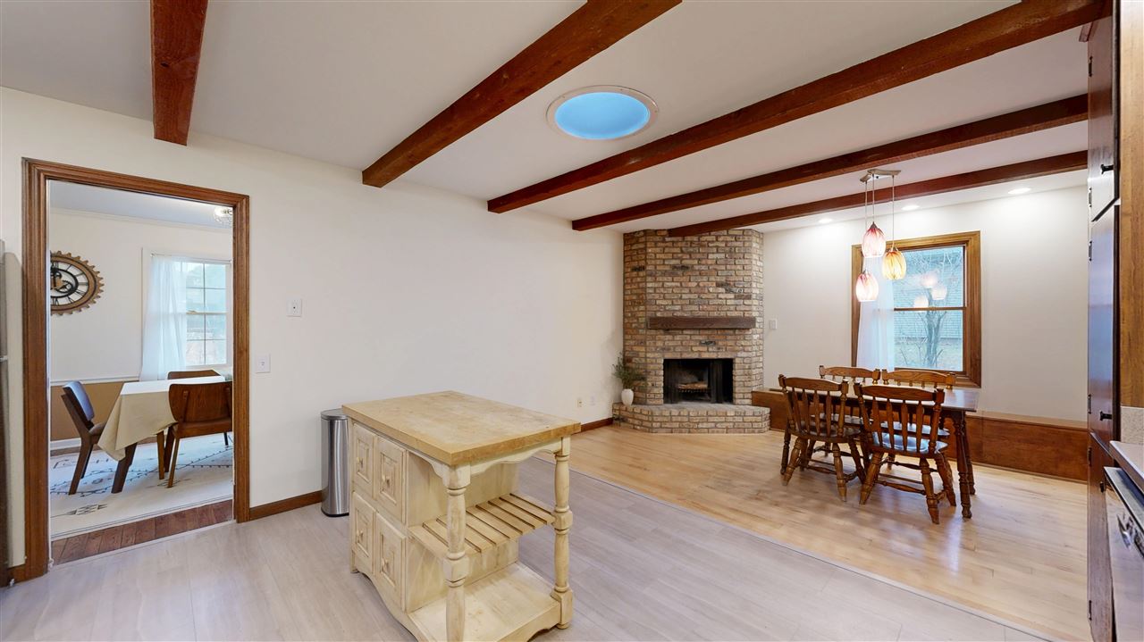 2004 Rochester Court Iowa City, IA 52245 - Photo 16 of 57 Gallery Image 16