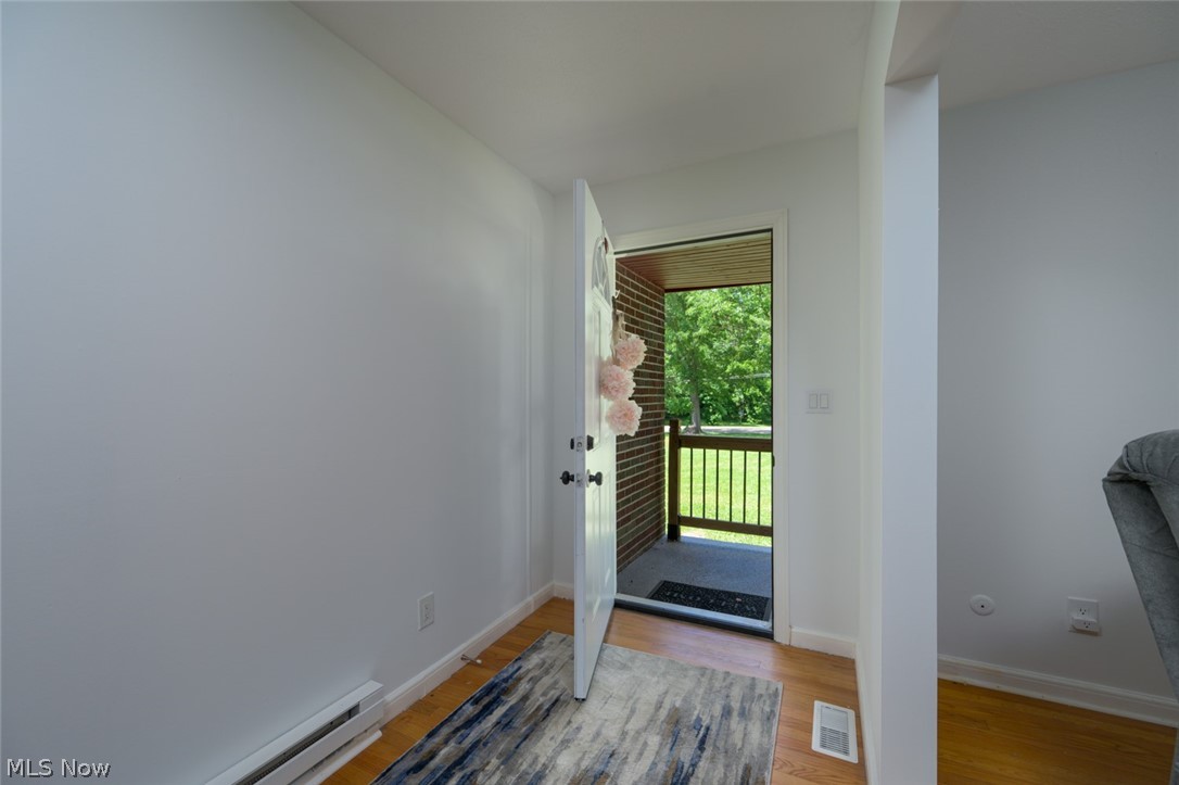 3072 Tallmadge Road Kent, OH 44240 - Photo 12 of 33 Front entryway