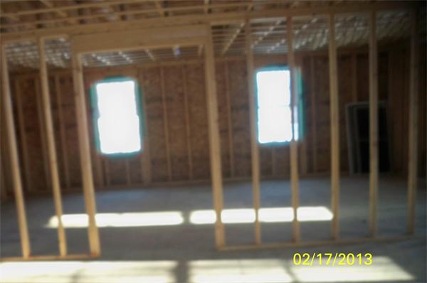91 Heather Road Dracut, MA 01826 - Photo 12 of 13 Gallery Image 12