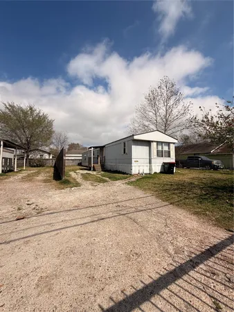 $1,350 | 14331 Greenville Street, Houston, TX 77015