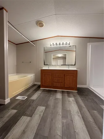 $1,350 | 14331 Greenville Street, Houston, TX 77015