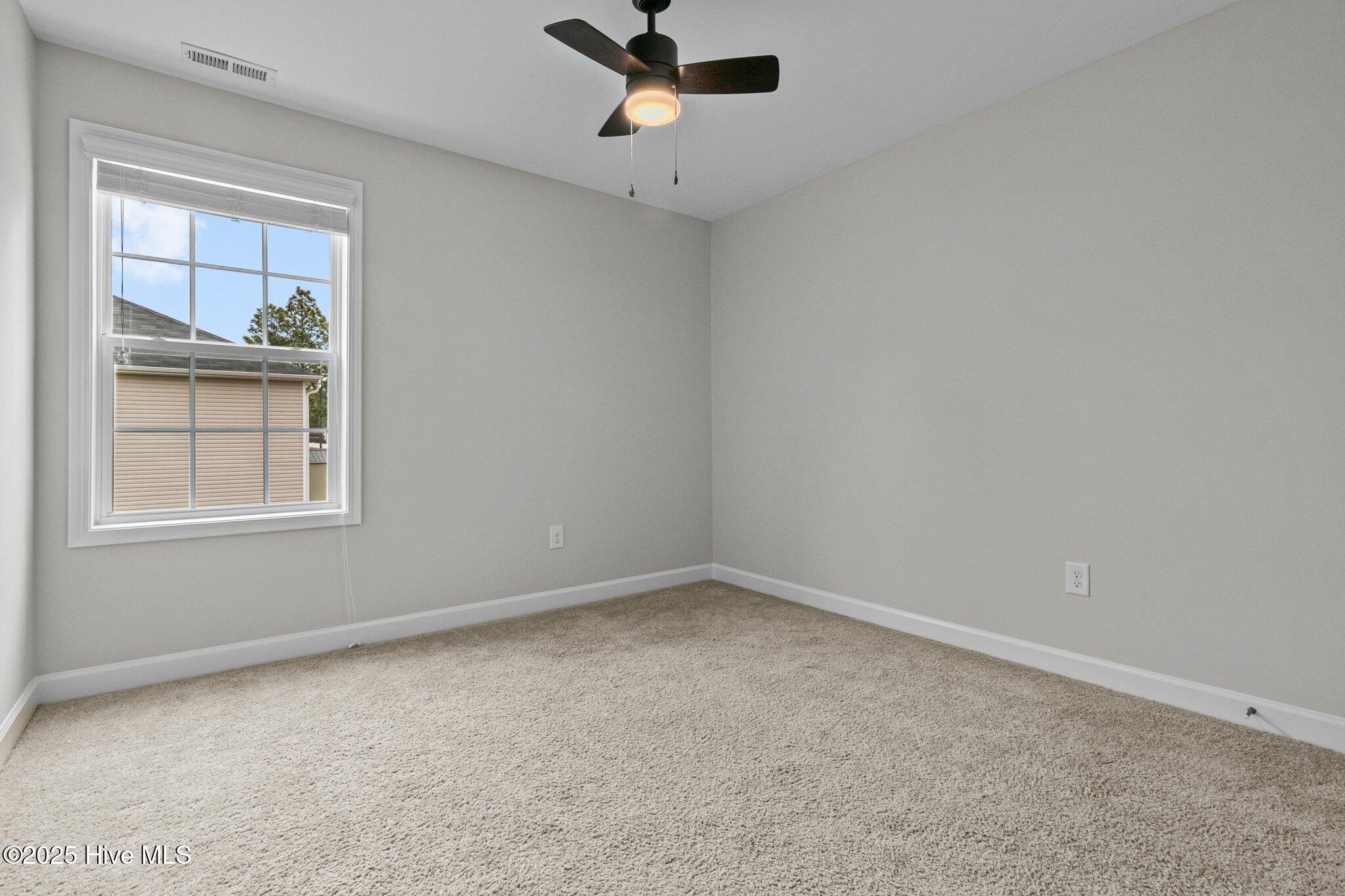 4055 Irwin Drive Aberdeen, NC 28315 - Photo 31 of 48 31-web-or-mls-IMG_8405