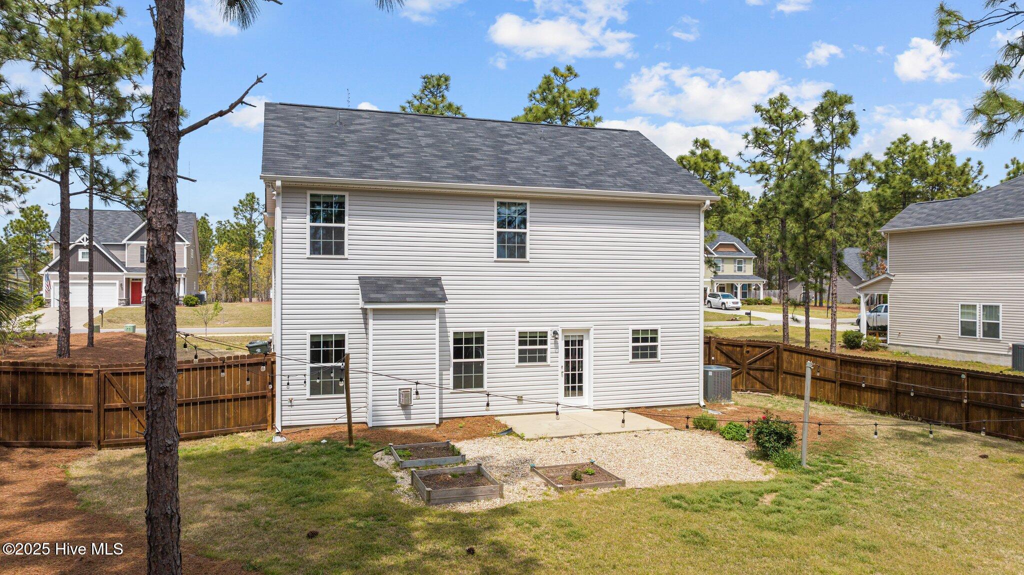 4055 Irwin Drive Aberdeen, NC 28315 - Photo 8 of 48 8-web-or-mls-DJI_0733