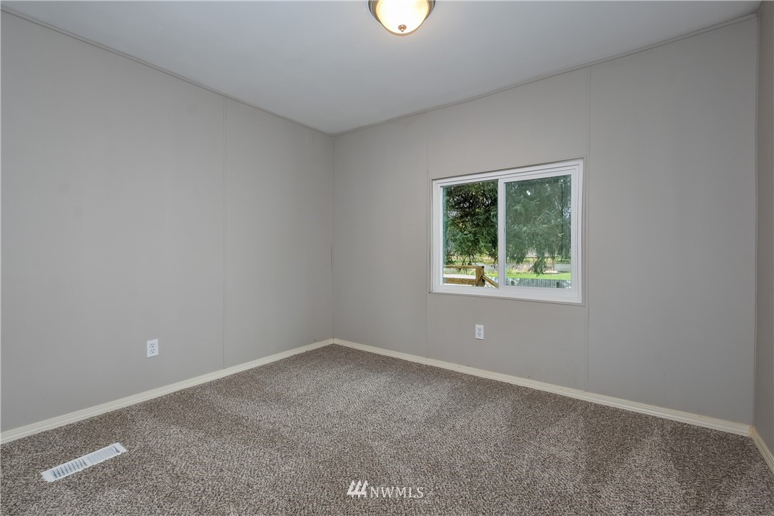 110 Stout Road Silverlake, WA 98645 - Photo 20 of 24 Gallery Image 20