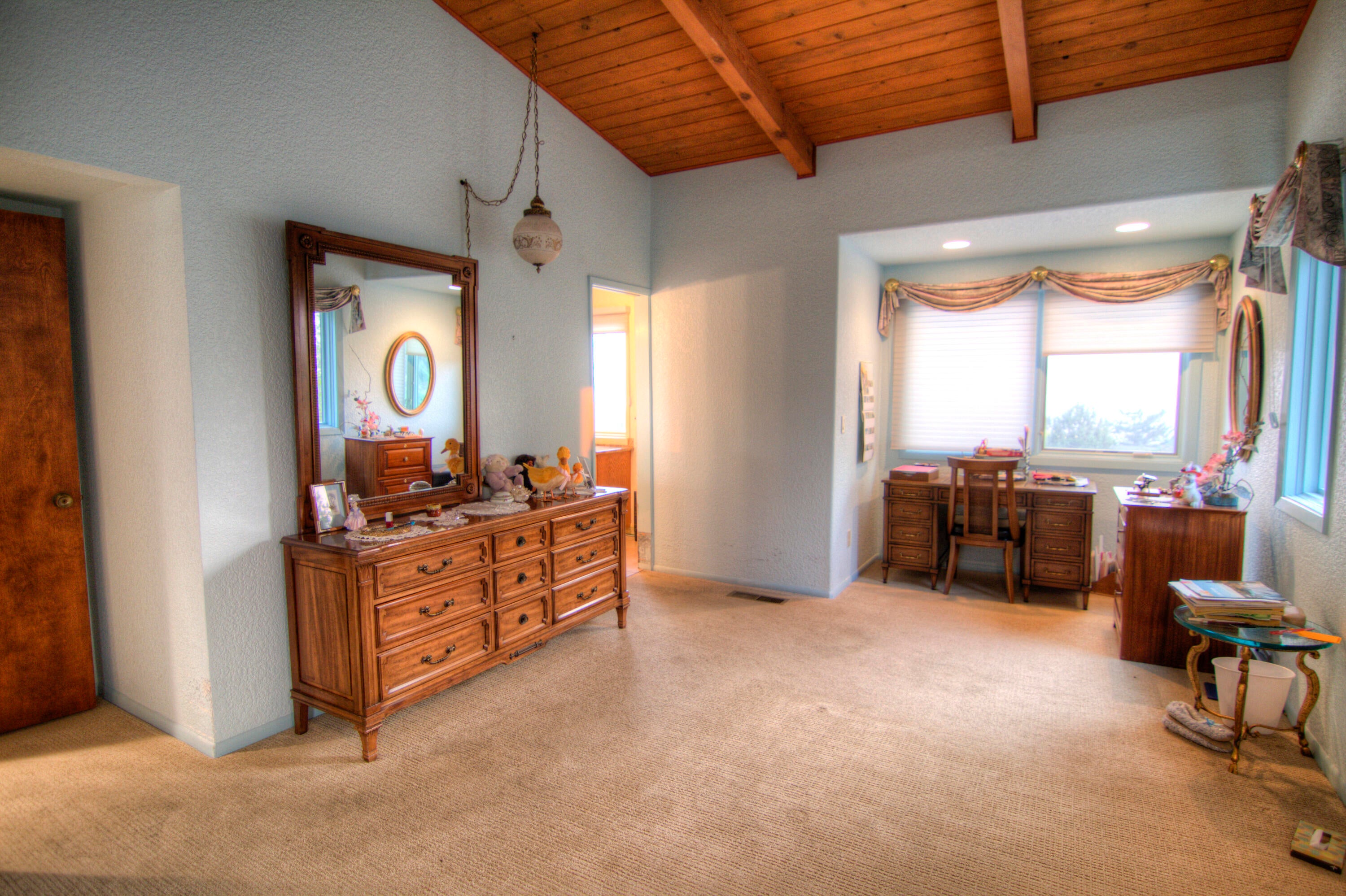 14045 Hill Road Klamath Falls, OR 97603 - Photo 19 of 43 Hill Rd 16