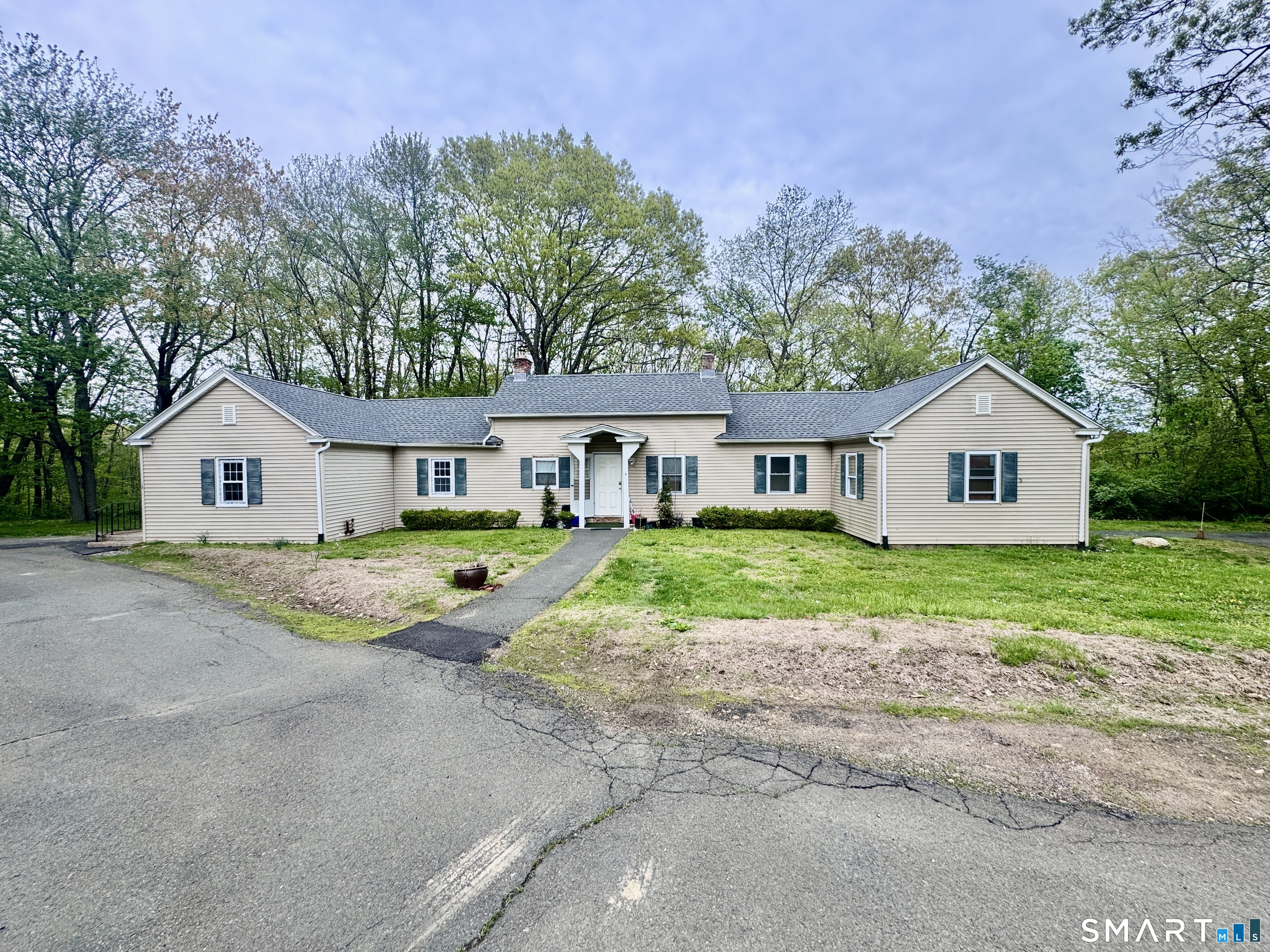 197 Potuccos Ring Road, Unit 7 Wolcott, CT 06716 - Photo 1 of 1