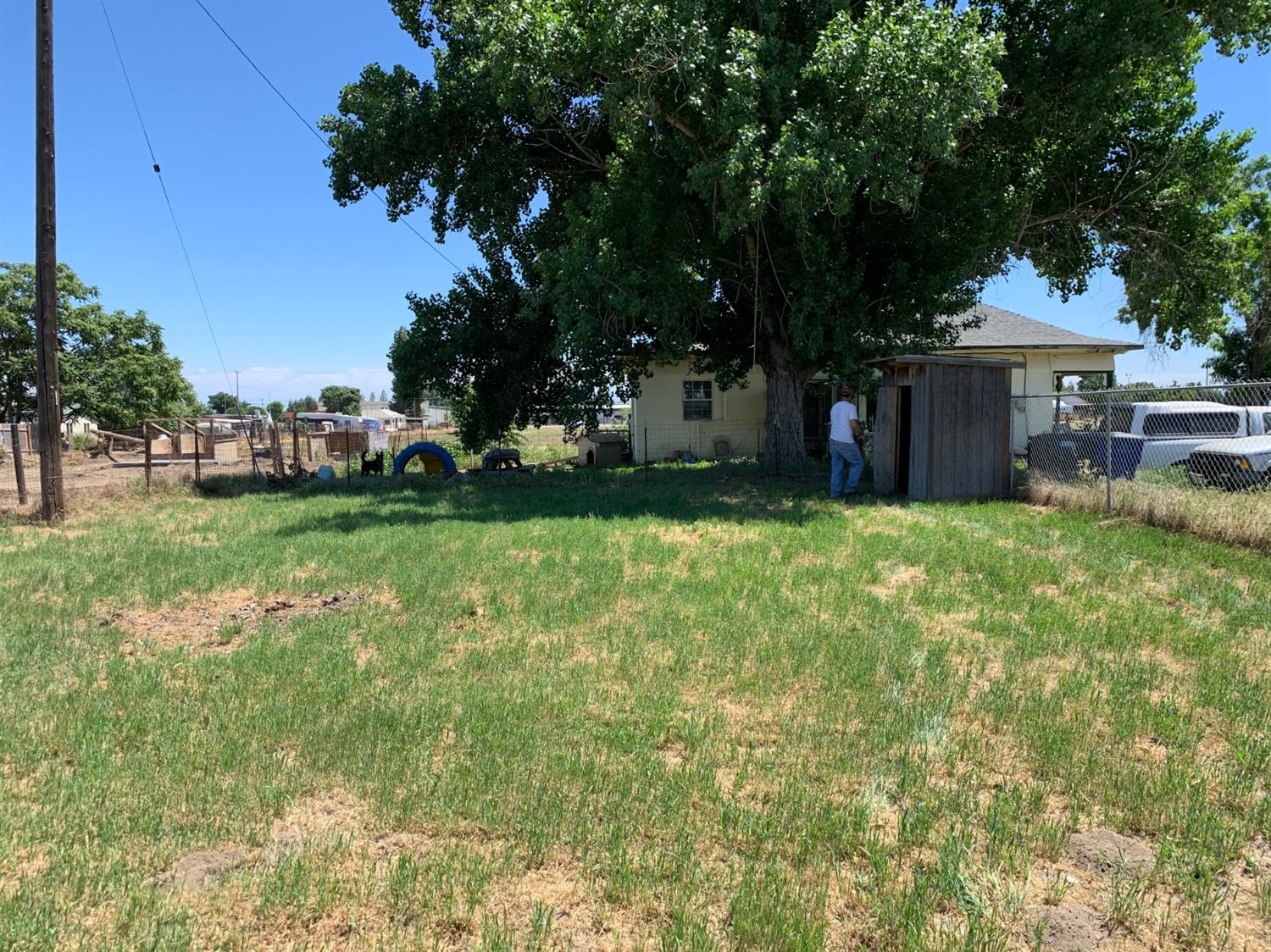 26574 Harrison Road Visalia, CA 93277 - Photo 5 of 17