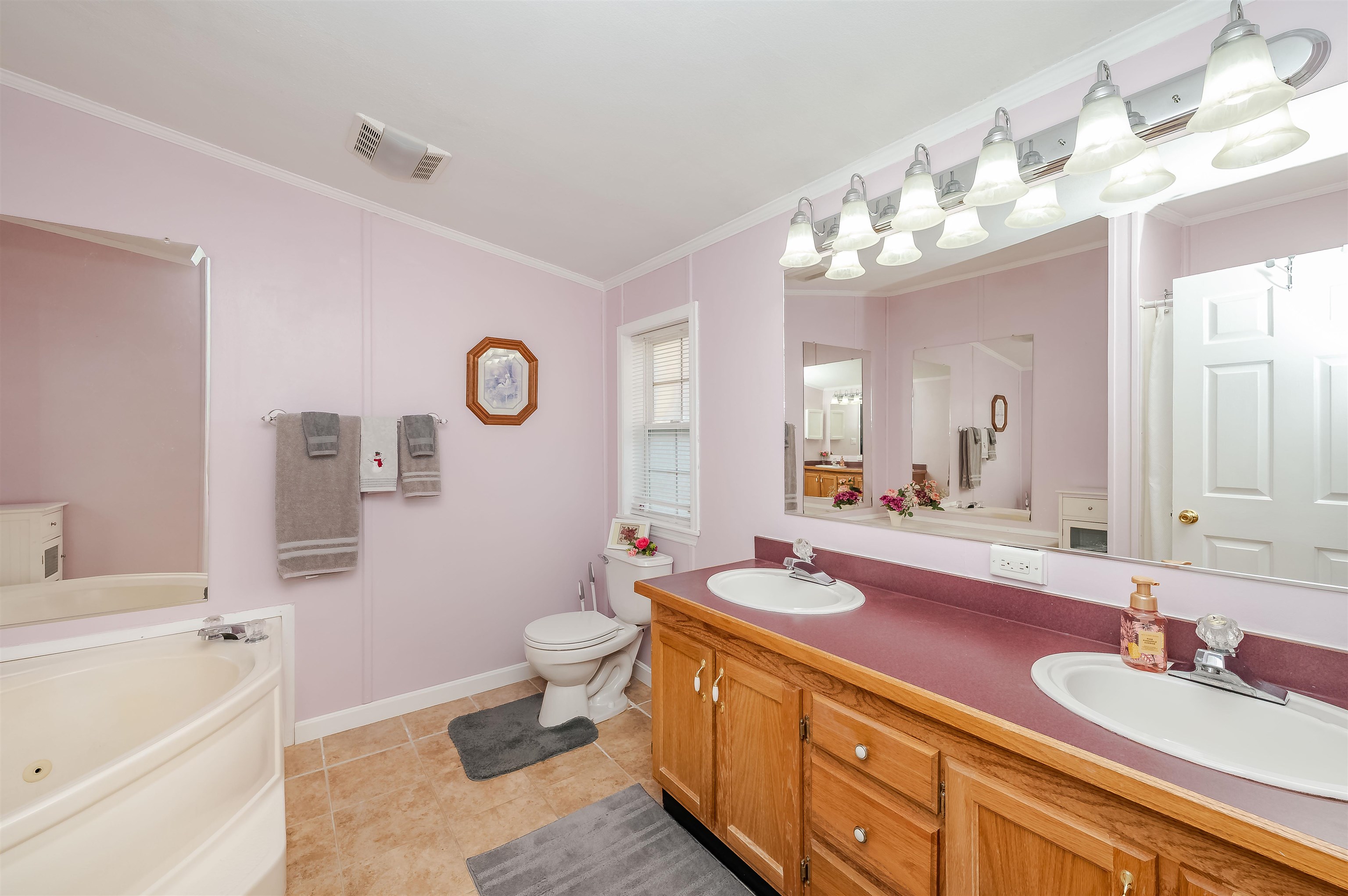 11 Falkland Lane Rochester, NH 03867 - Photo 16 of 38