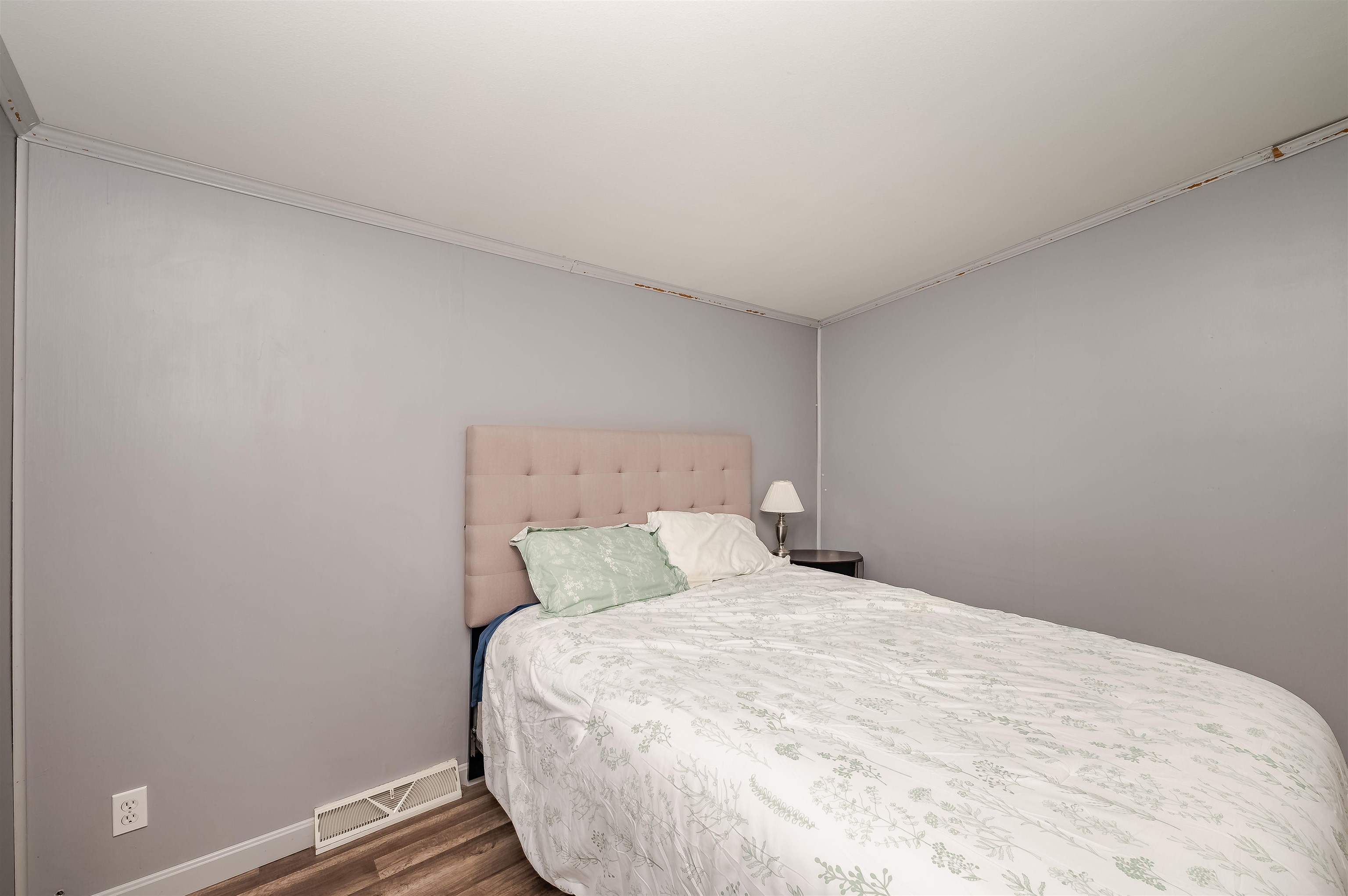 11 Falkland Lane Rochester, NH 03867 - Photo 21 of 38