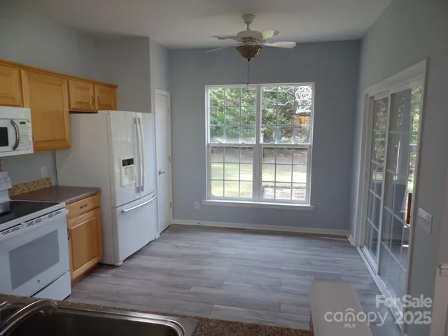 $440,000 | 13809 Falconcrest Drive, Charlotte, NC 28269