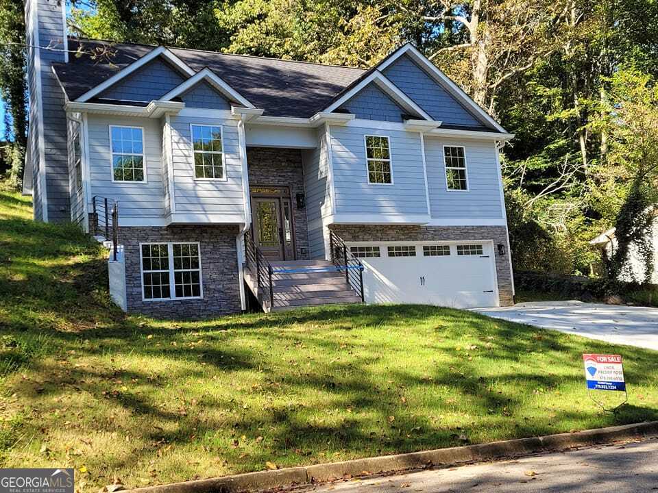 1405 Northwood Cir Northeast  