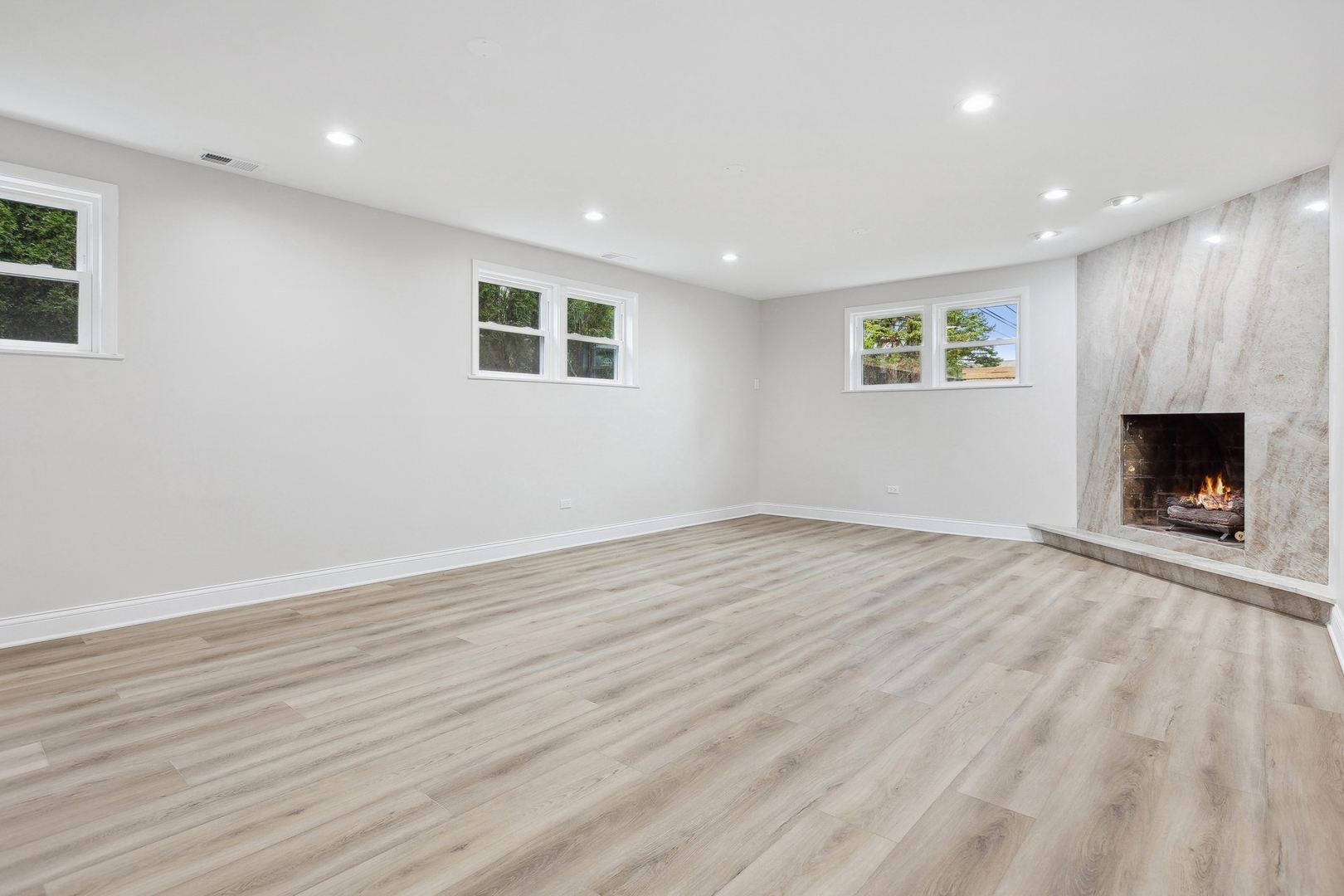 2010 Irwin Avenue Park Ridge, IL 60068 - Photo 36 of 56