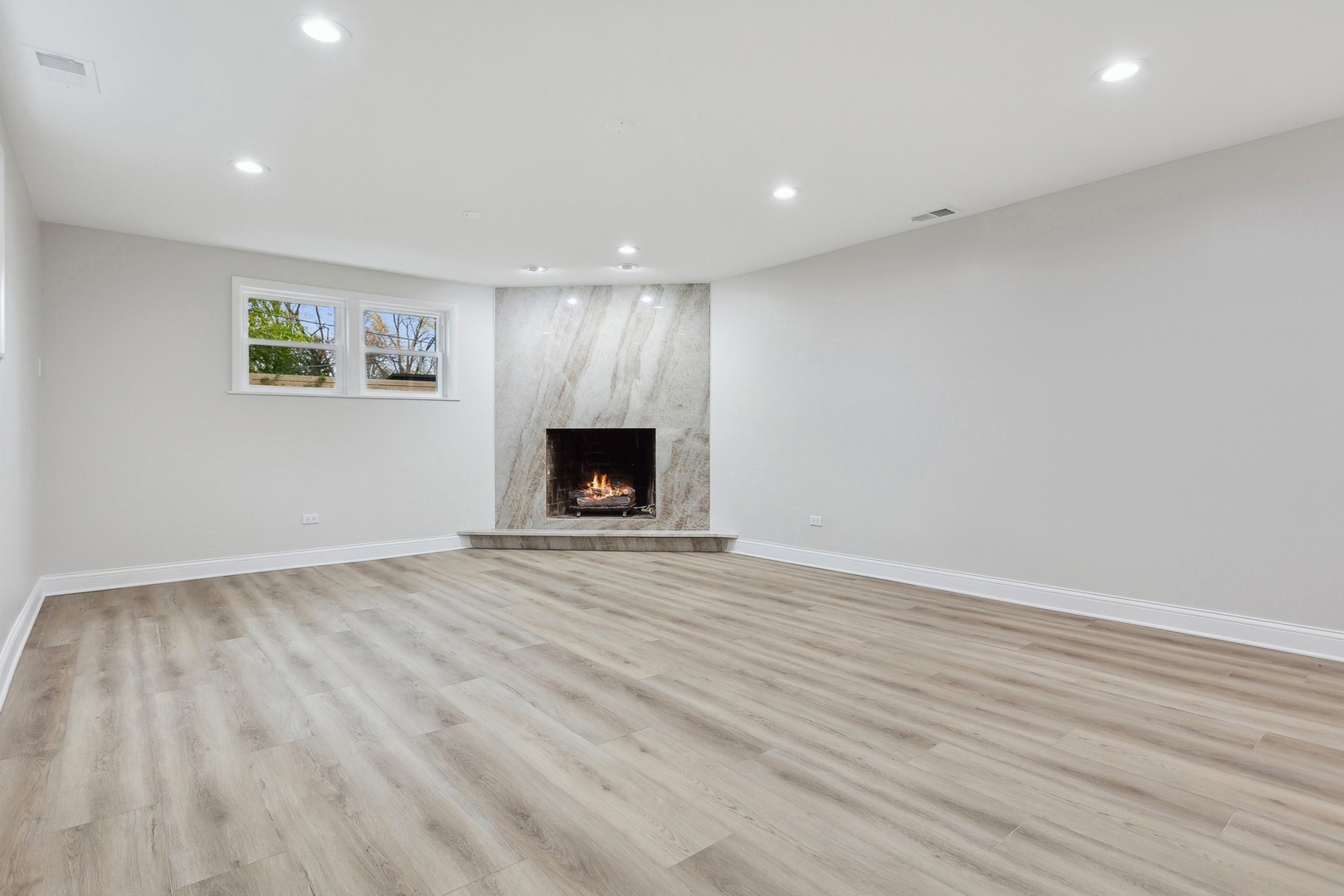 2010 Irwin Avenue Park Ridge, IL 60068 - Photo 38 of 56