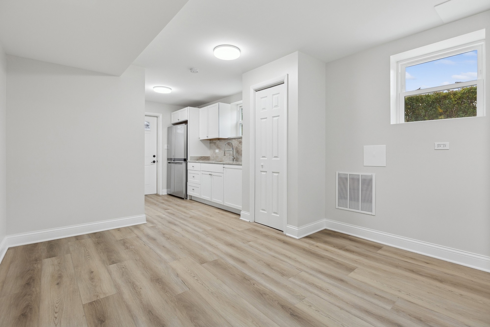 2010 Irwin Avenue Park Ridge, IL 60068 - Photo 44 of 56