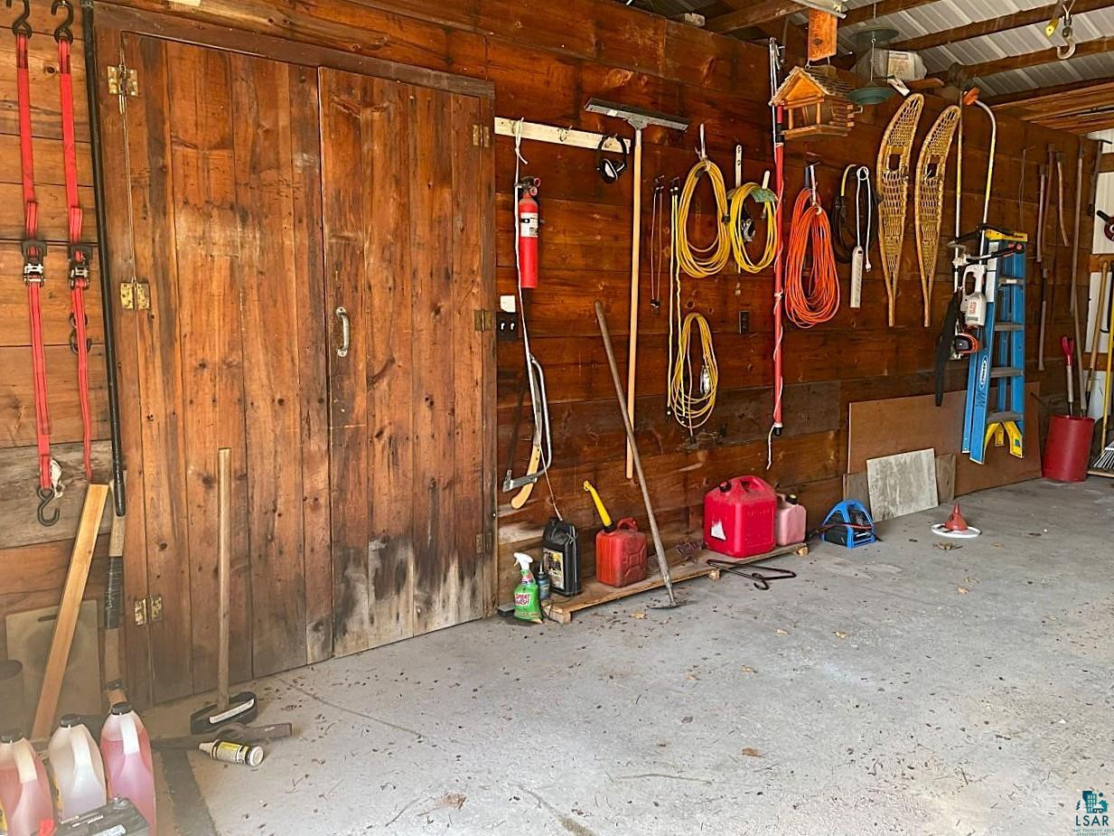 1480 Maijala Road Ely, MN 55731 - Photo 39 of 58 Garage