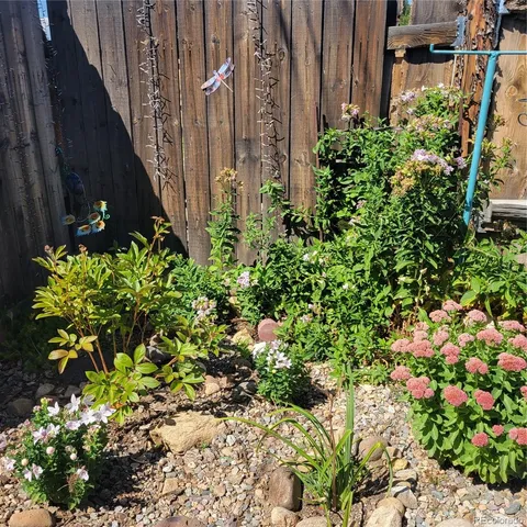 a view of outdoor space with fountain