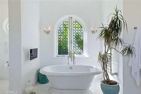 $3,799,999 | 3117 East 1st Street, Long Beach, CA 90803