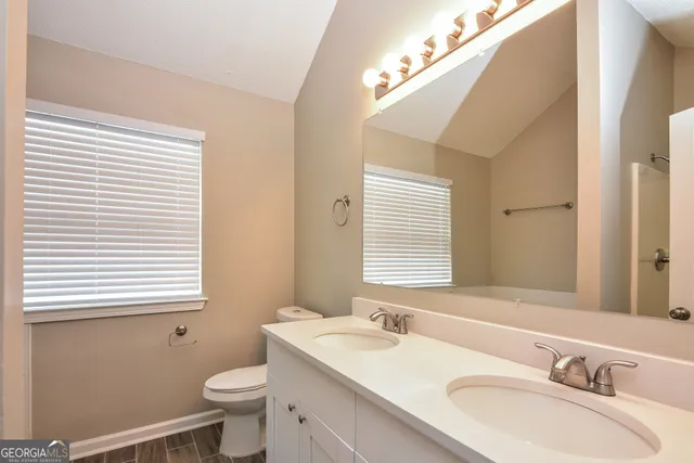 $1,935 | 2531 Willenhall Way, Lithonia, GA 30058