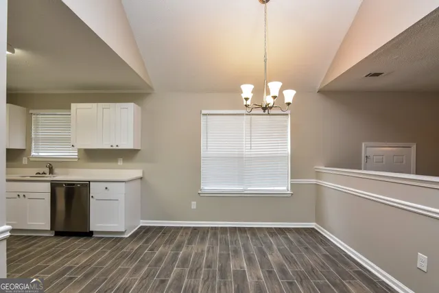 $1,935 | 2531 Willenhall Way, Lithonia, GA 30058