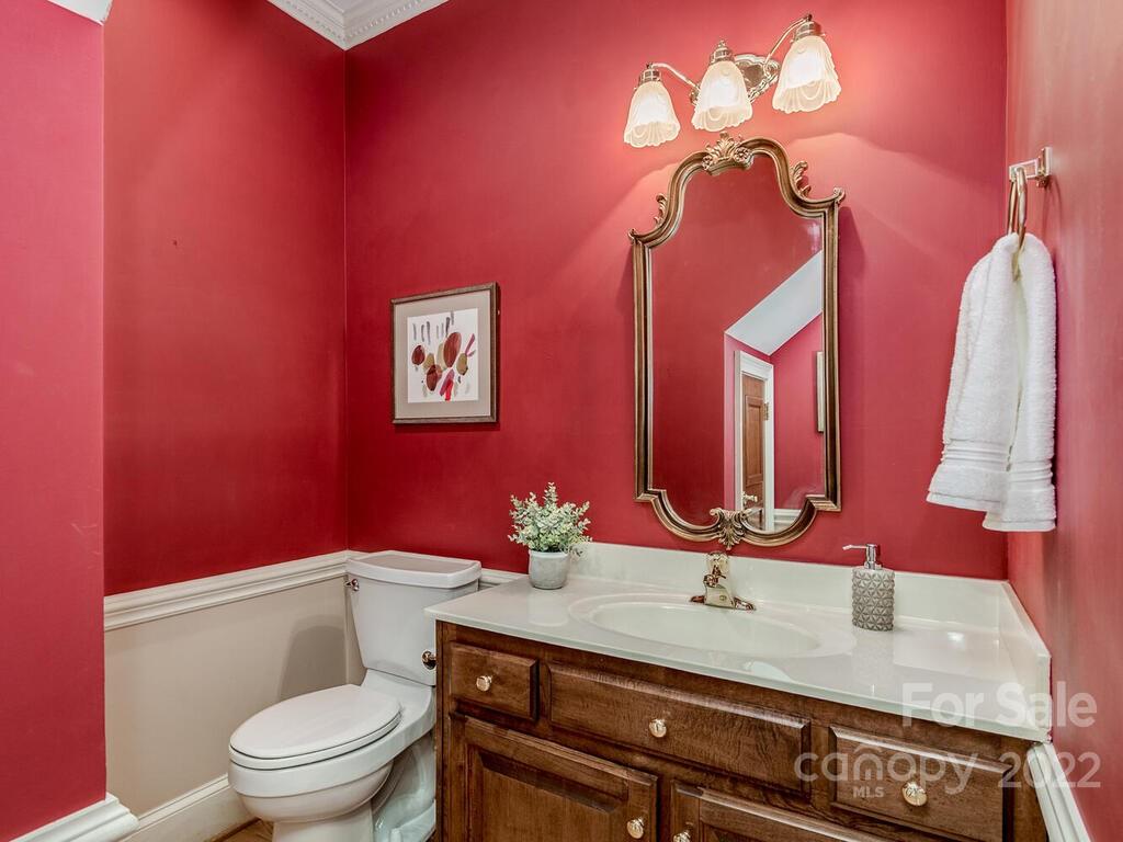 4809 Nora's Path Road Charlotte, NC 28226 - Photo 18 of 38 Gallery Image 18