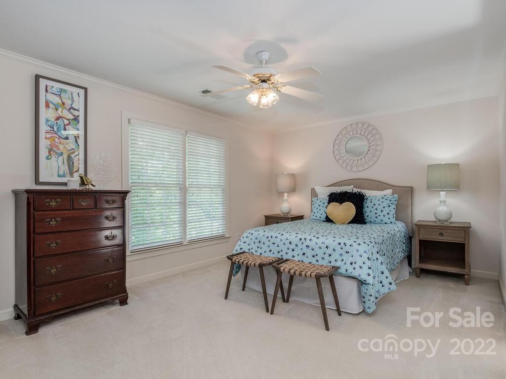 4809 Nora's Path Road Charlotte, NC 28226 - Photo 26 of 38 Gallery Image 26