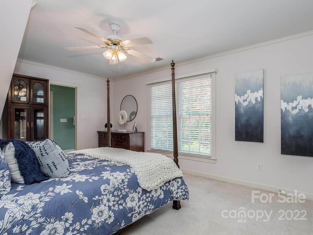 4809 Nora's Path Road Charlotte, NC 28226 - Photo 28 of 38 Gallery Image 28