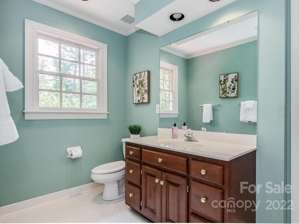 4809 Nora's Path Road Charlotte, NC 28226 - Photo 30 of 38 Gallery Image 30
