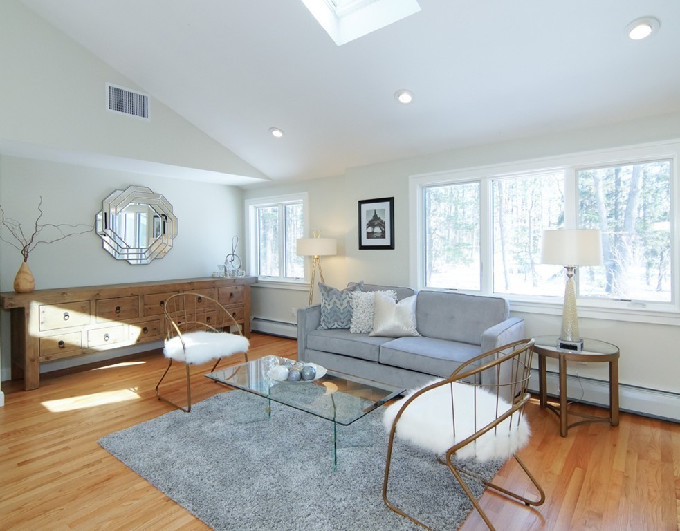 178 Springs Road Bedford, MA 01730 - Photo 6 of 27 Gallery Image 6