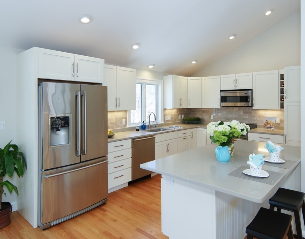 178 Springs Road Bedford, MA 01730 - Photo 8 of 27 Gallery Image 8