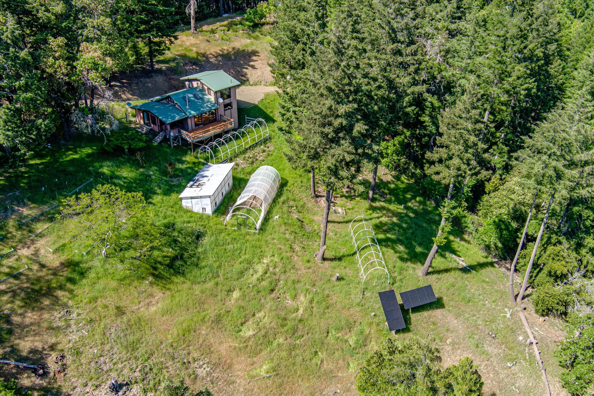 4001 Old Briceland Road Garberville, CA 95542 - Photo 11 of 93