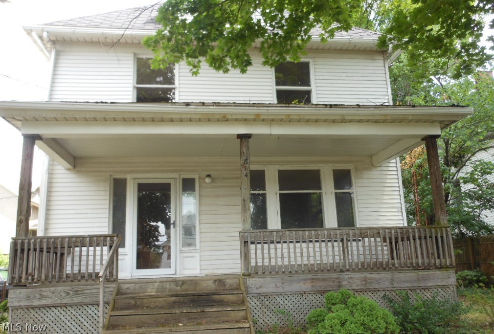 814 Fulton Road Northwest Canton, OH 44703 - Photo 1 of 17