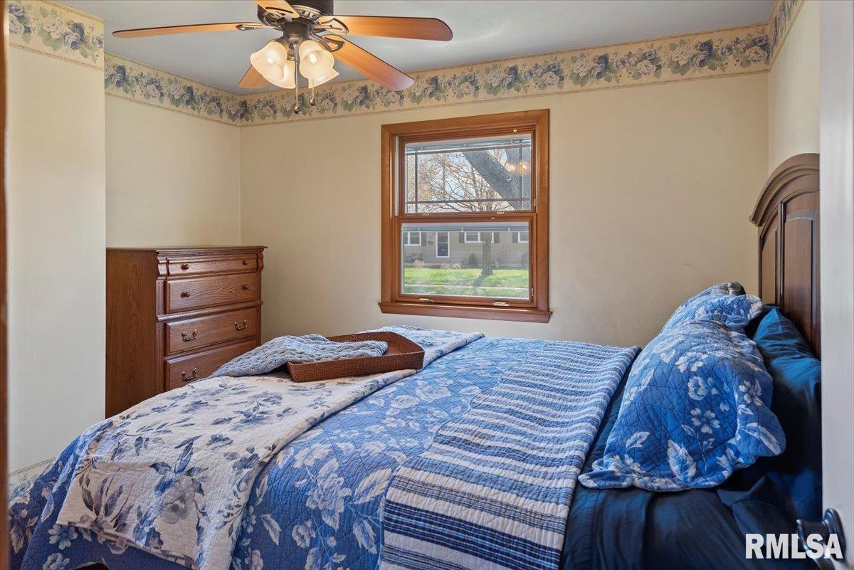 88 Delmar Drive Springfield, IL 62703 - Photo 16 of 30