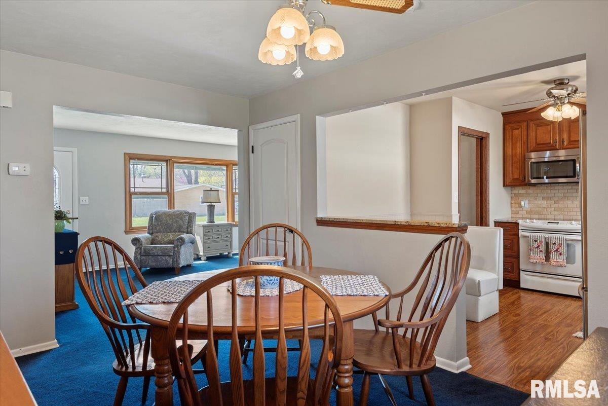 88 Delmar Drive Springfield, IL 62703 - Photo 8 of 30