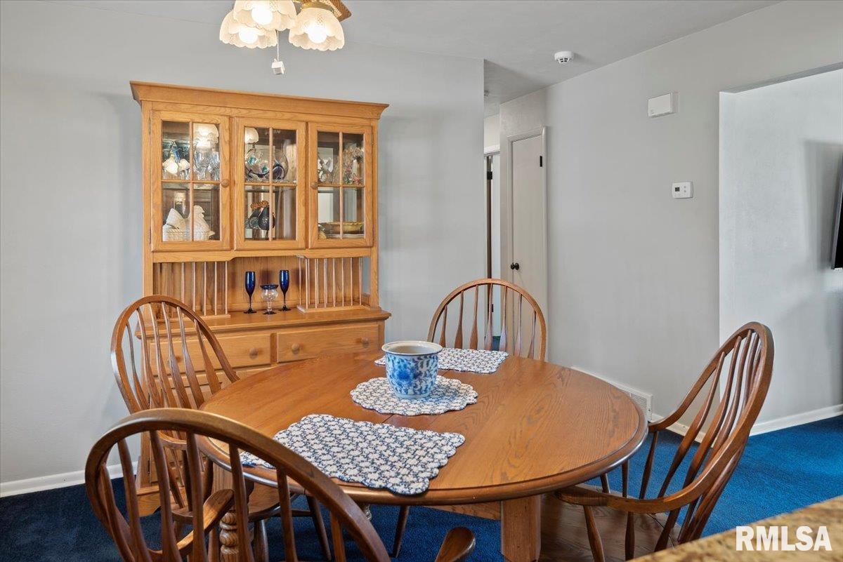 88 Delmar Drive Springfield, IL 62703 - Photo 9 of 30