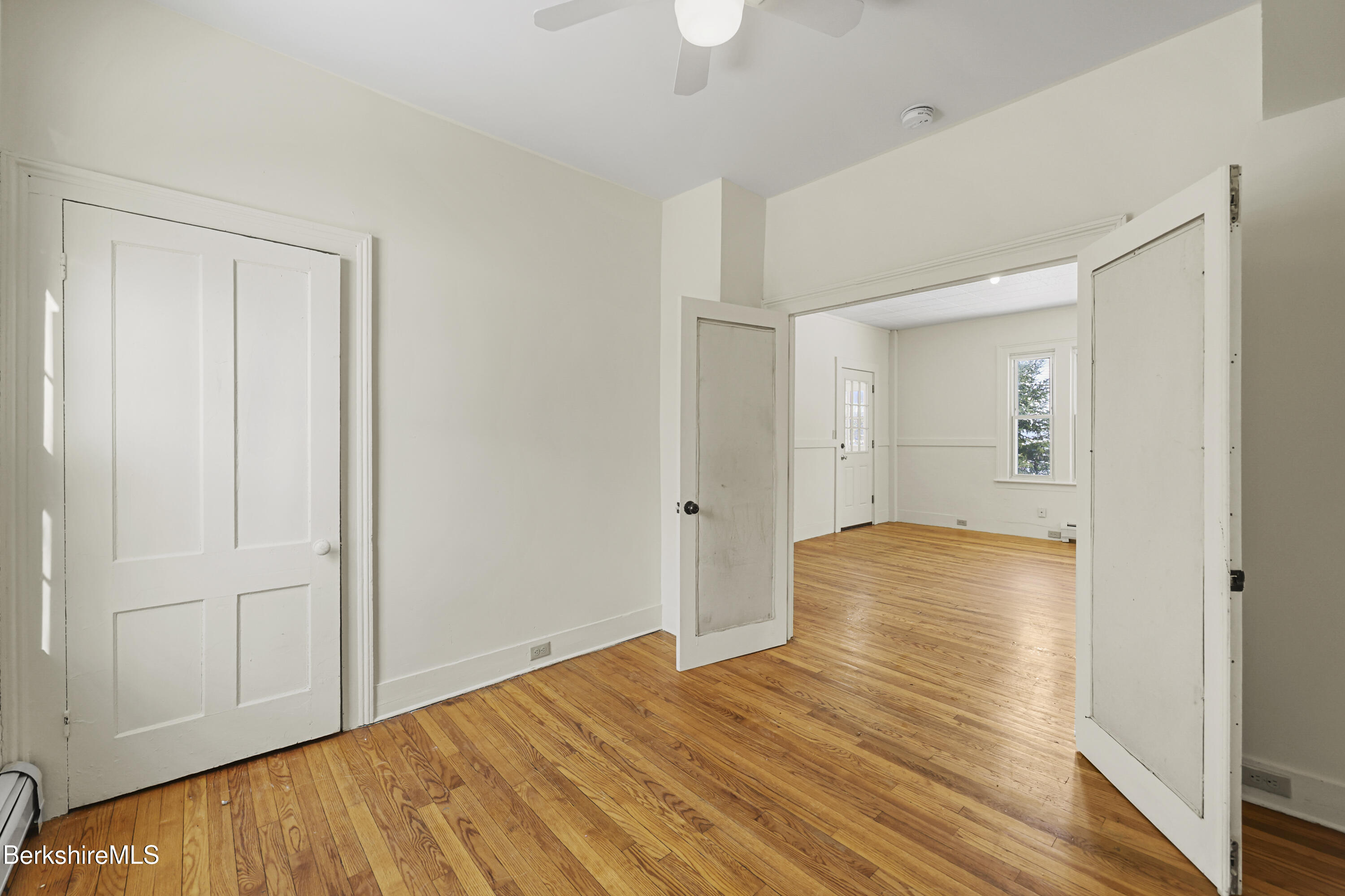 71 Weller Avenue Pittsfield, MA 01201 - Photo 24 of 42 Office