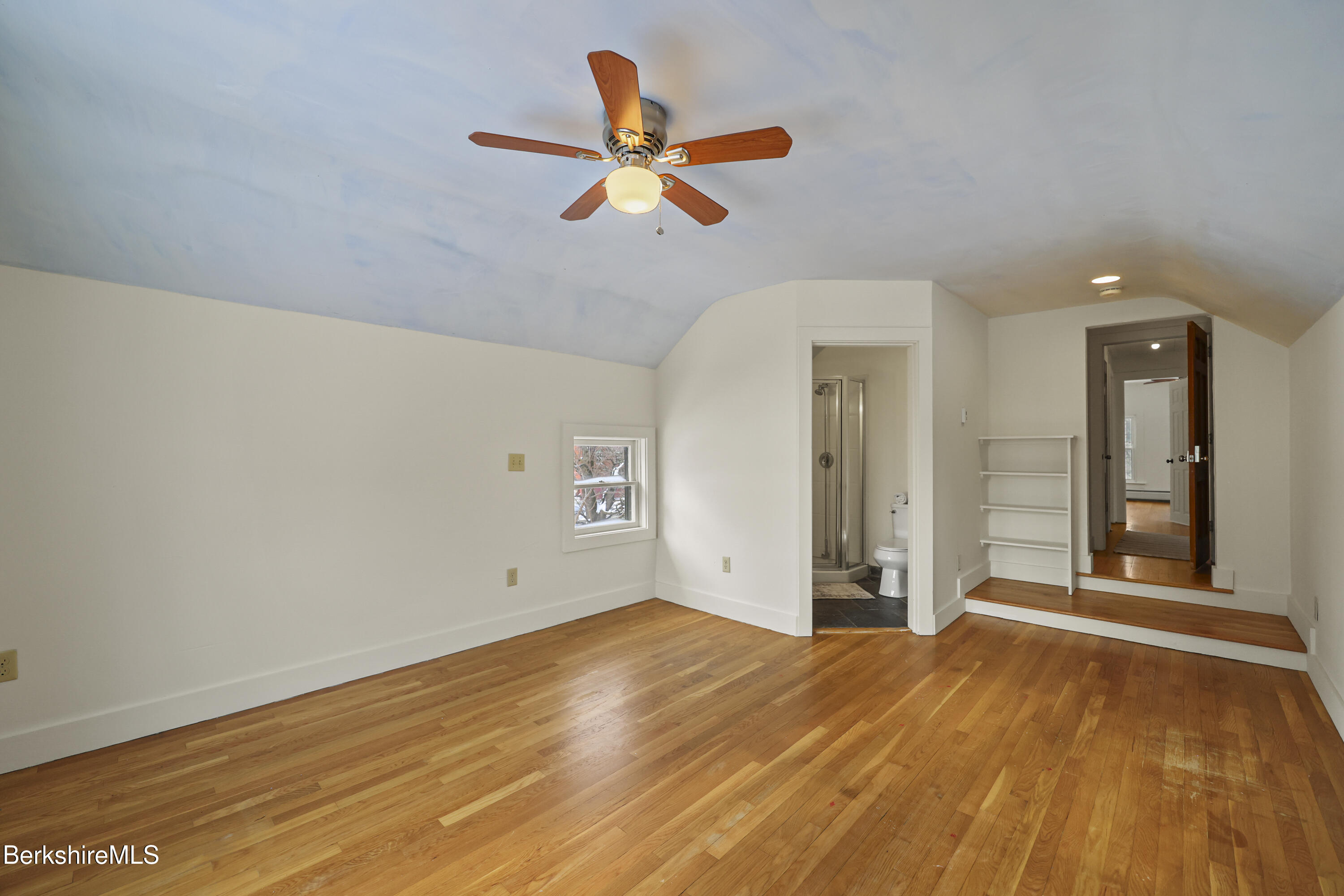 71 Weller Avenue Pittsfield, MA 01201 - Photo 32 of 42 Second Floor Primary Bedroom