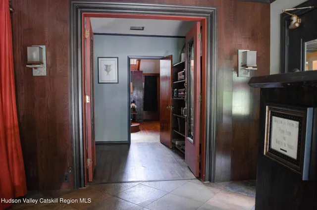 $639,999 | 76 Highway 214, Phoenicia, NY 12464