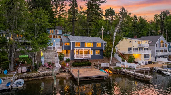 $1,725,000 | 195 East Side Drive, Alton, NH 03810