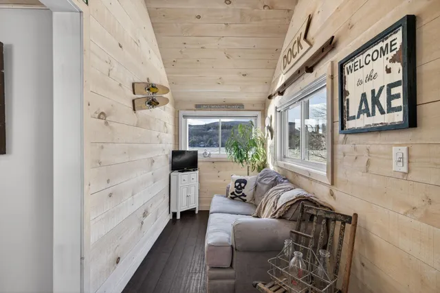 $1,800,000 | 195 East Side Drive, Alton, NH 03810