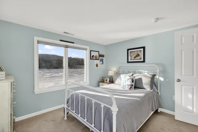 $1,800,000 | 195 East Side Drive, Alton, NH 03810