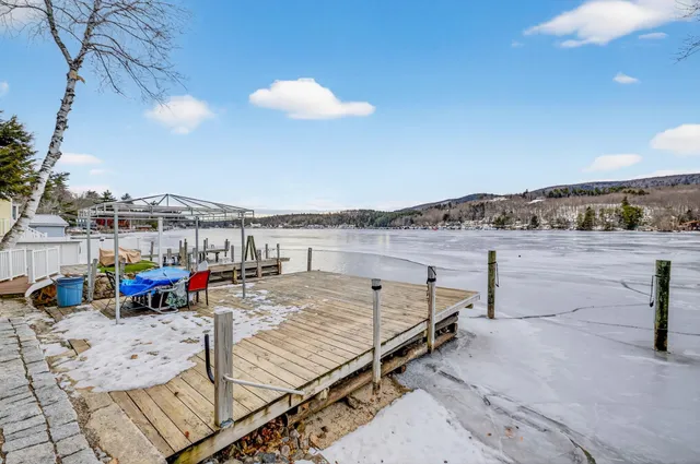 $1,800,000 | 195 East Side Drive, Alton, NH 03810