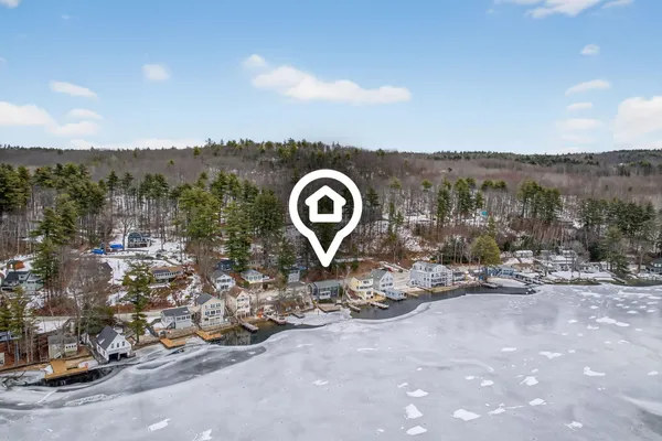 $1,690,000 | 195 East Side Drive, Alton, NH 03810