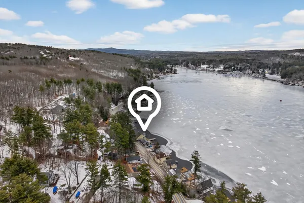 $1,690,000 | 195 East Side Drive, Alton, NH 03810