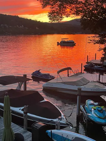 $1,690,000 | 195 East Side Drive, Alton, NH 03810